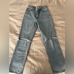 Abercrombie 90s Straight Ultra Highrise Jean